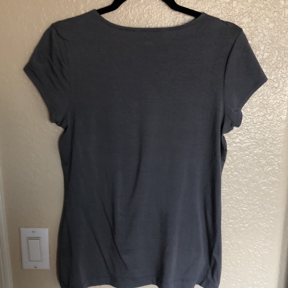Banana Republic Textured Tee - Picture 5 of 6